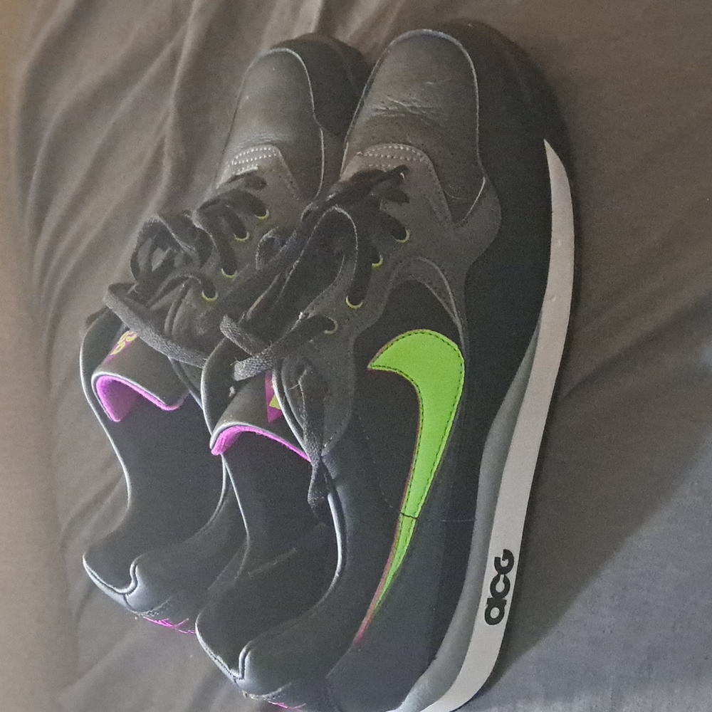 Nike Air